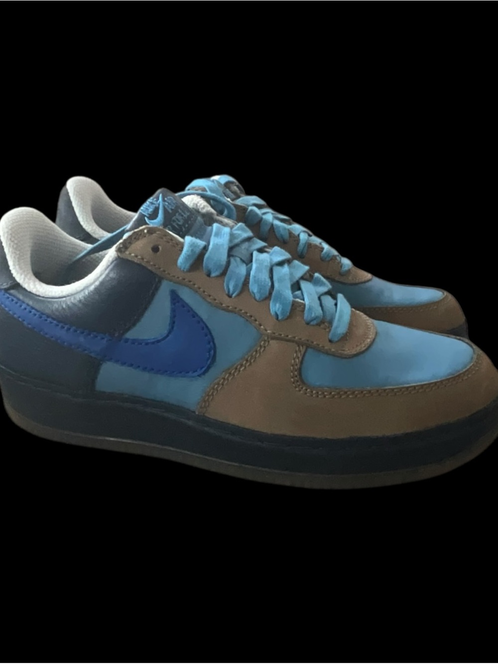 Rare Stash x Nike Air Force 1 Low IO Premium from 2006.
